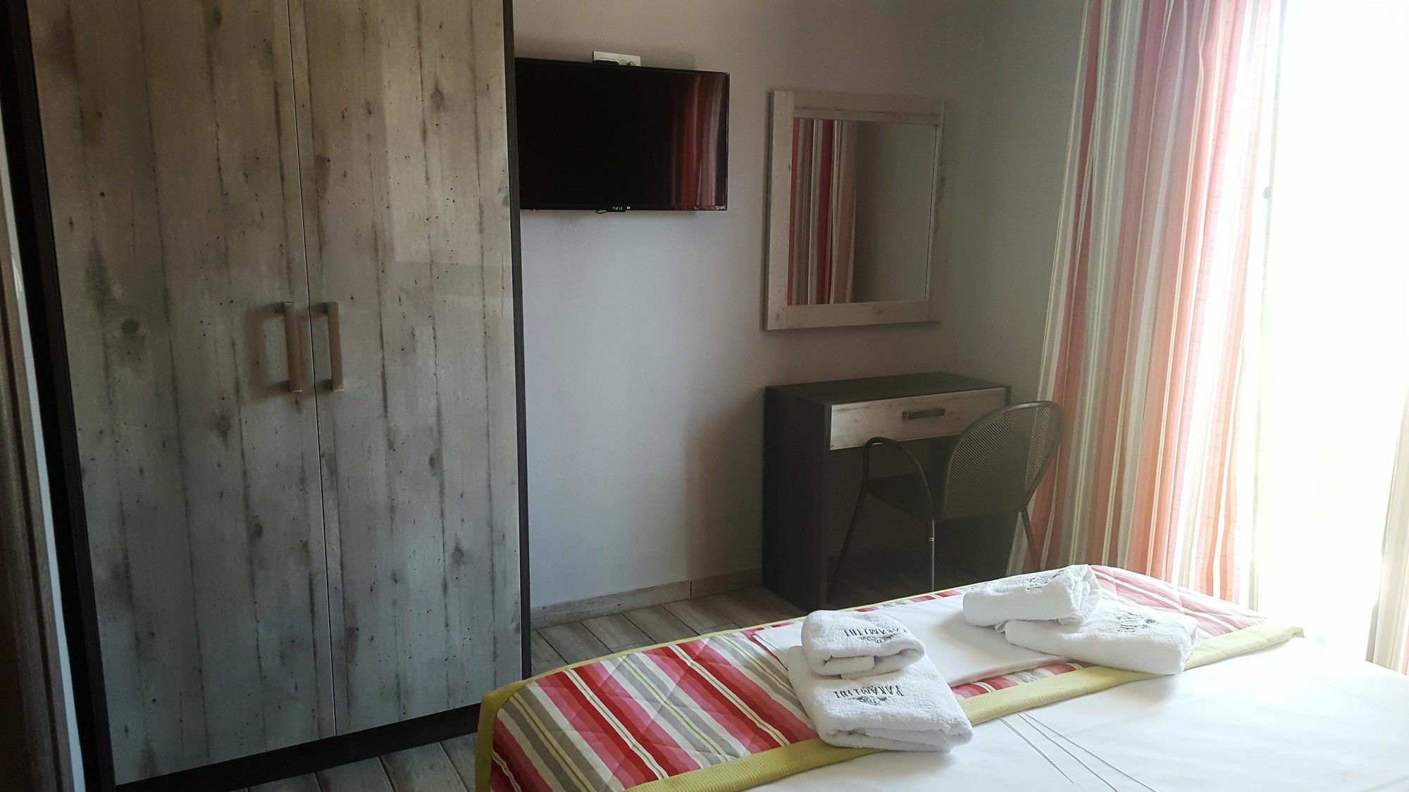 Paramithi Luxury Apartments Nikiti  Exterior foto